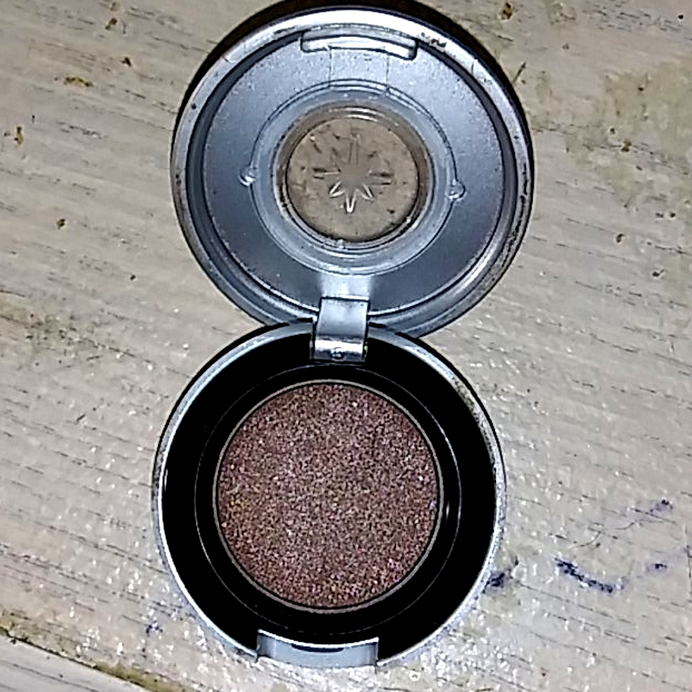 Eyeshadow
